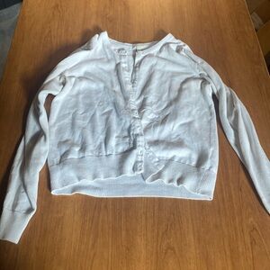 H&M BASICS WHITE CARDIGAN SIZE MEDIUM